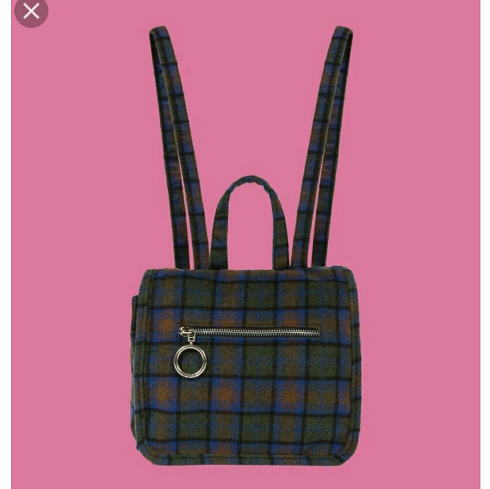 ISO UNIF FAYE BACKPACK